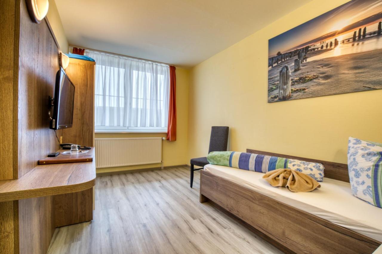 Hotel Kiebitz An Der Ostsee Börgerende-Rethwisch Eksteriør billede