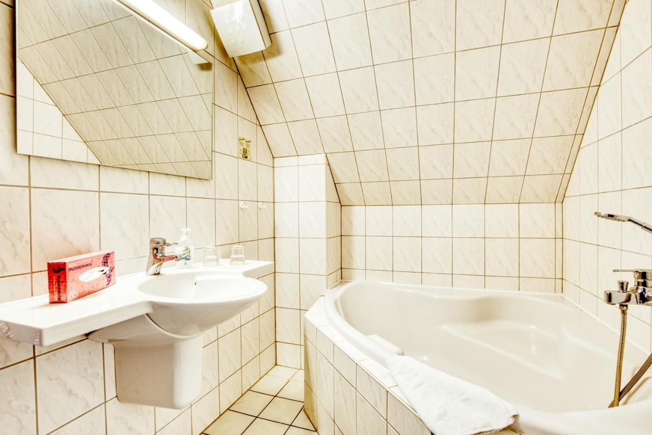 Hotel Kiebitz An Der Ostsee Börgerende-Rethwisch Eksteriør billede